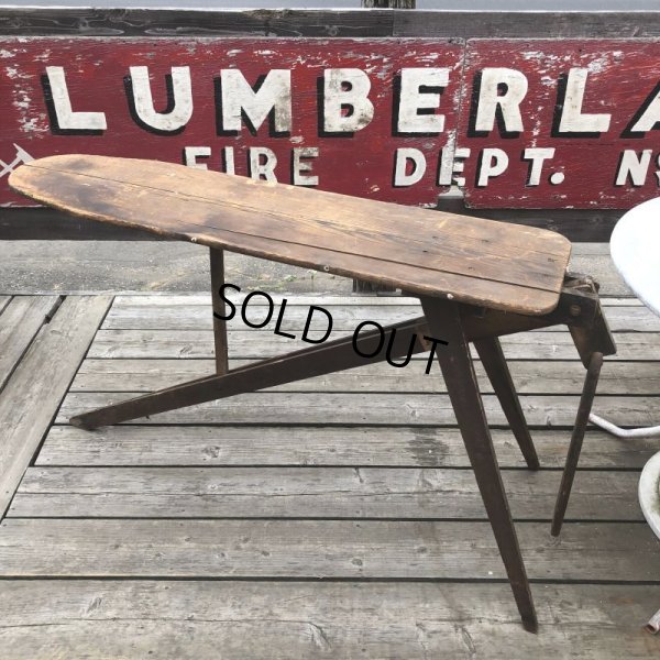 画像2: Vintage American Primitive Wooden Ironing Board Table (B837)