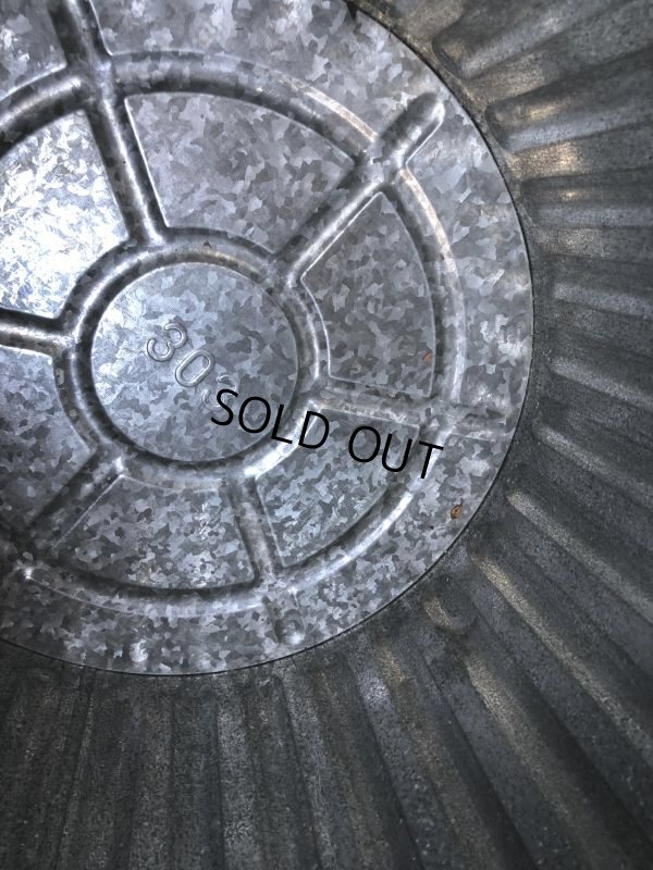 画像15: Vintage Galvanized Steel Metal Garbage Trash Can (B859)