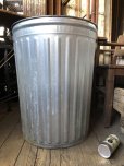 画像3: Vintage Galvanized Steel Metal Garbage Trash Can (B858)