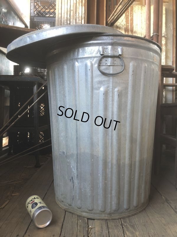 画像6: Vintage Galvanized Steel Metal Garbage Trash Can (B859)