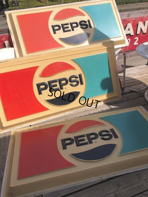 画像1: Vintage Pepsi Cola Advertising Store Display Embossed Plastic Lighted Sign Huge!  (B860)
