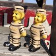 画像9: Vintage Alcatraz Souvenir Inmate Prisoners Salt & Pepper Shakers (B893)