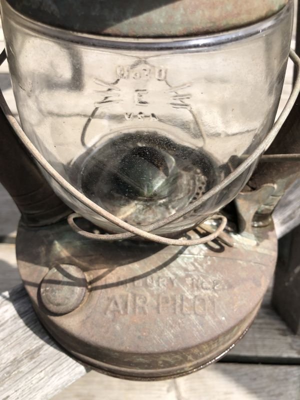 画像2: Vintage Embury No.2 Air Pilot Hurricane Lantern (B875)