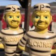 画像12: Vintage Alcatraz Souvenir Inmate Prisoners Salt & Pepper Shakers (B893)