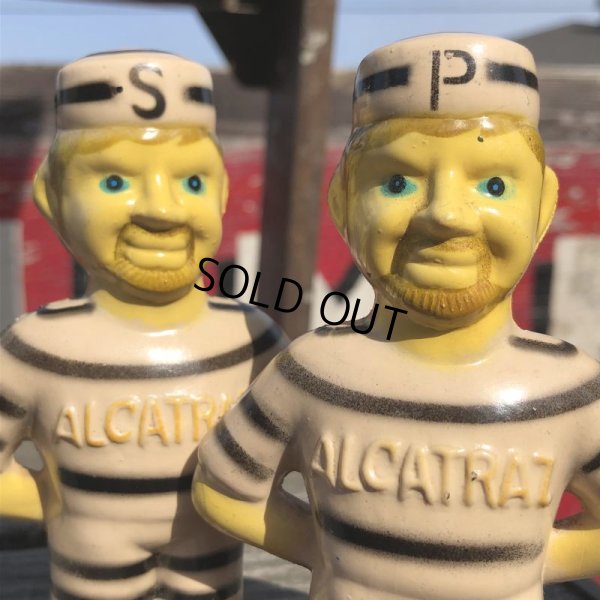 画像12: Vintage Alcatraz Souvenir Inmate Prisoners Salt & Pepper Shakers (B893)