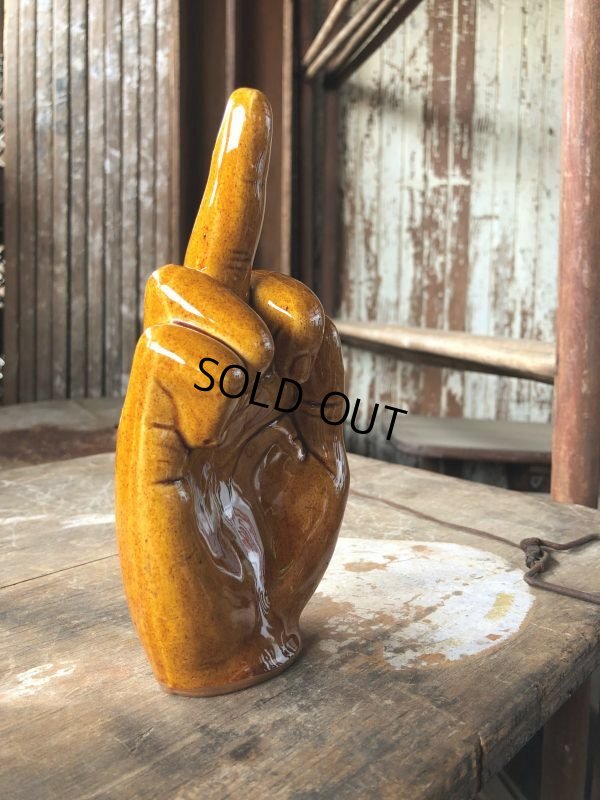 画像5: Vintage Middle Finger Motif The Finger Statue Tray (B894)