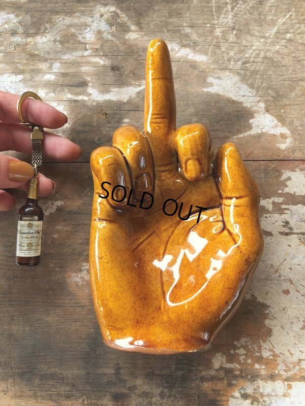 画像10: Vintage Middle Finger Motif The Finger Statue Tray (B894)