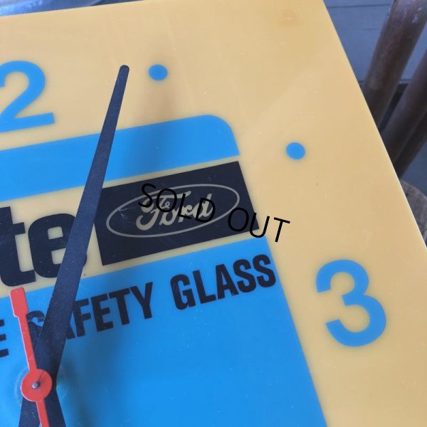 画像2: Vintage Carlite Automotive Safety Glass Ford Lighted Clock Sign (B913)