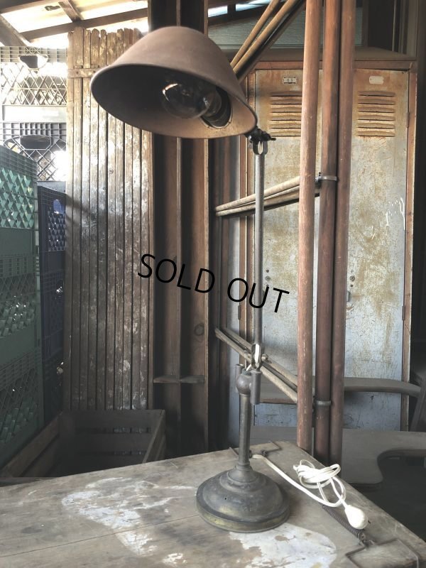 画像17: Vintage Industrial 2-Arm Lamp GE (B923)