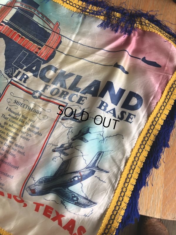 画像8: Vintage Souvenir Cushion Cover LACKLAND AIR FORCE  BASE (B942)