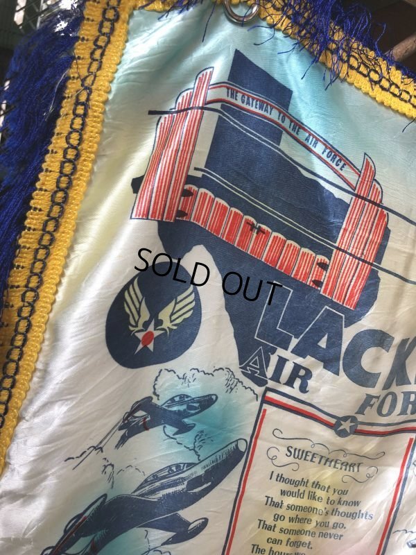 画像2: Vintage Souvenir Cushion Cover LACKLAND AIR FORCE  BASE (B942)