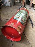 画像5: Vintage Conquest Fire Extinguisher (B968)