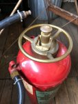 画像10: Vintage Conquest Fire Extinguisher (B968)