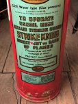 画像4: Vintage Conquest Fire Extinguisher (B968)