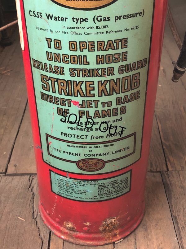 画像4: Vintage Conquest Fire Extinguisher (B968)