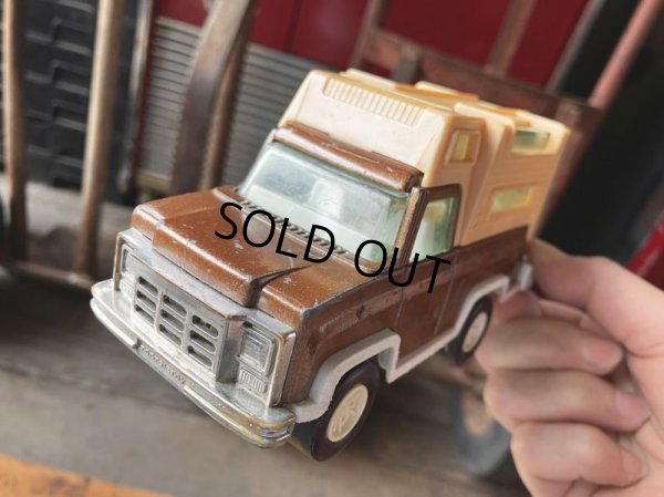 画像1: Vintage Tootsietoys CAMPER  Pick Up Truck (M012) 