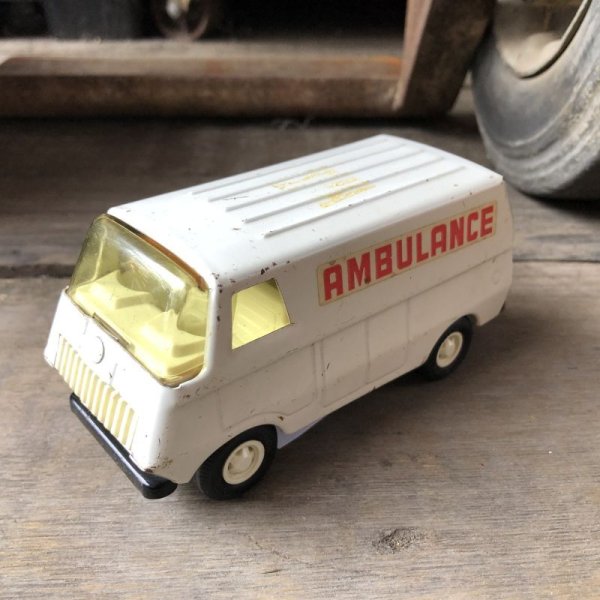 画像2: Vintage Tonka AMBLANCE EMERGENCY VAN (M014) 