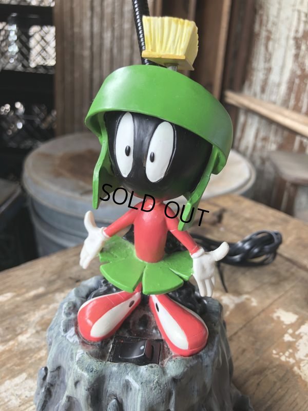 画像9: 90s Vintage Looney Tunes Marvin the Martian Bobblehead Desk Lamp (B995) 