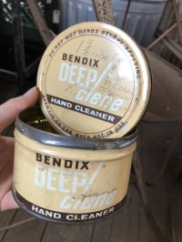 Vintage Hand Cleaner Can BENDIX Deep Clene (B060)