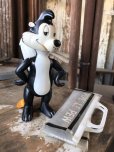 画像3: Vintage R.Dakin Figure Looney Tunes PEPE'LE PEW (M136) 