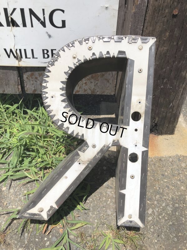 画像3: Vintage Advertising Store Display Letters Sign “ R ” (M006)