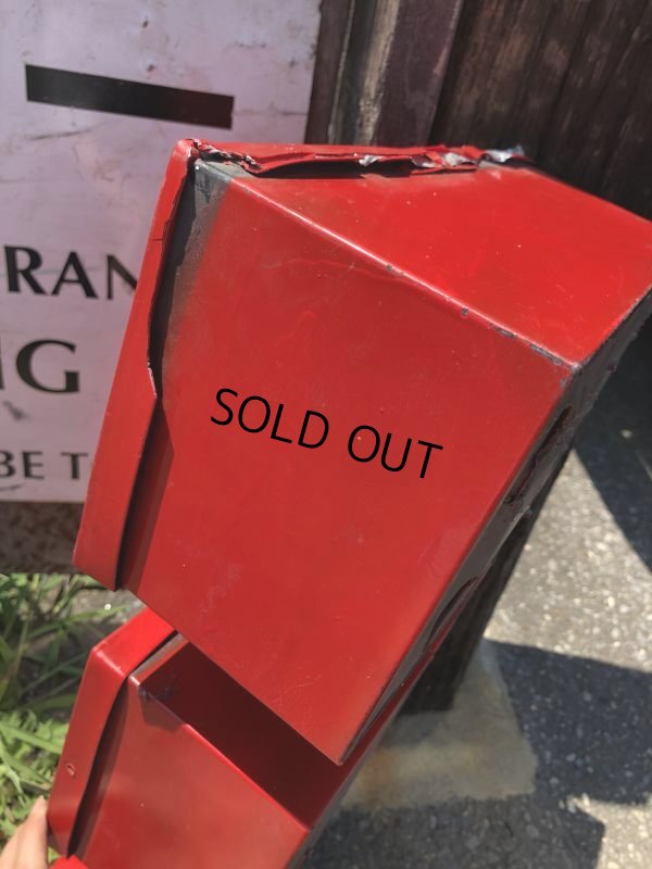 画像4: Vintage Advertising Store Display Letters Sign / Red “ BIG E ” (M045)