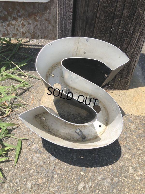 画像6: Vintage Advertising Store Display Letters Sign Dot “ S ” (M033)