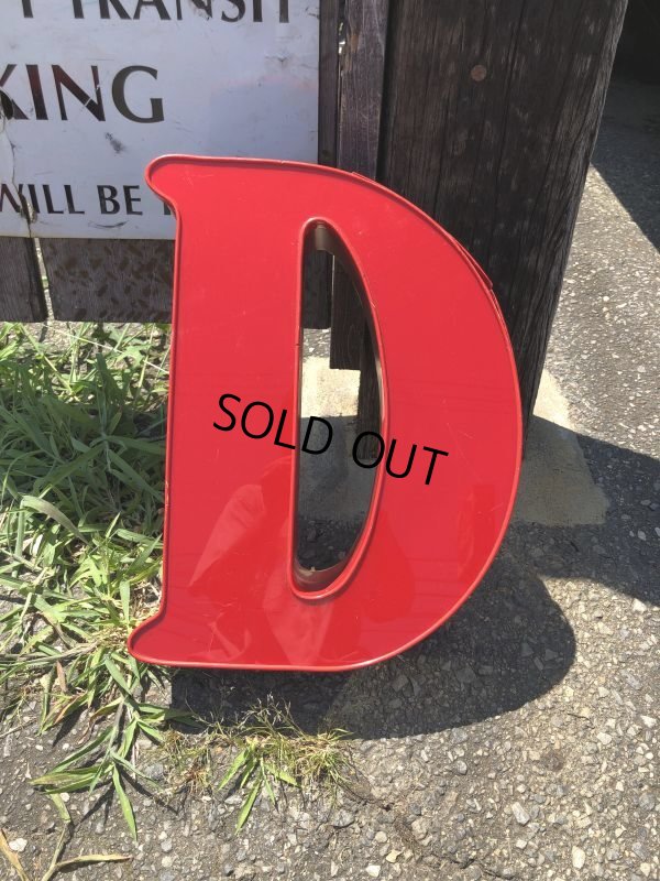 画像1: Vintage Advertising Store Display Letters Sign / Red “ D ” (M050) 