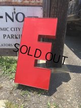 Vintage Advertising Store Display Letters Sign / Red “ BIG E ” (M045) 