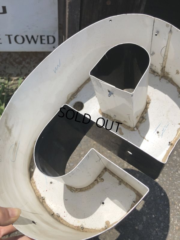 画像6: Vintage Advertising Store Display Letters Sign “ e ” (M038)