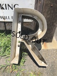 Vintage Advertising Store Display Letters Sign “ R ” (M006) 