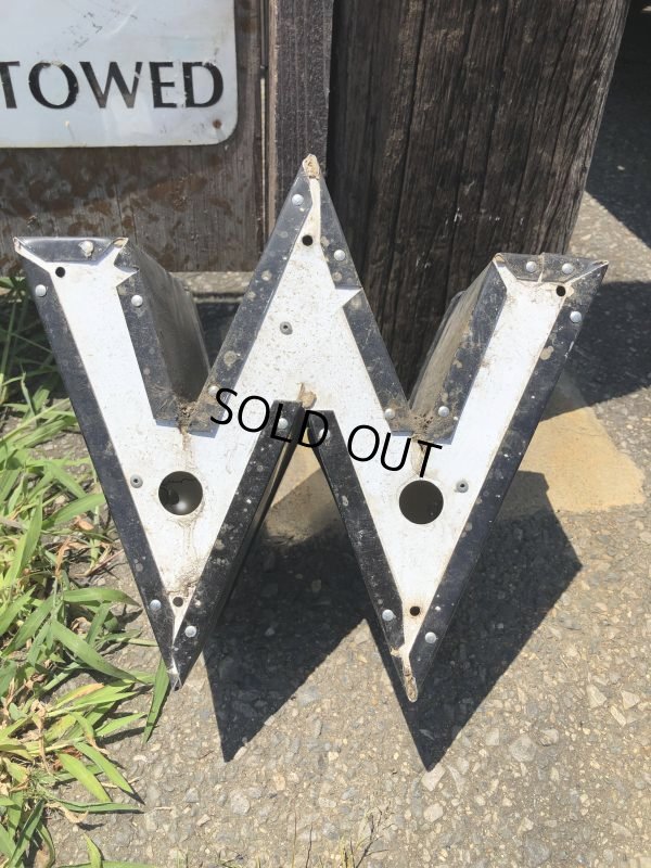 画像3: Vintage Advertising Store Display Letters Sign Dot “ W ” (M032) 