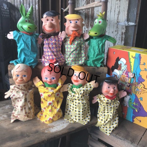 画像1: 60s Scheithauer Hanna Barbera The Flintstones Hand Puppets Set of 8 w/Original Box (M180) 