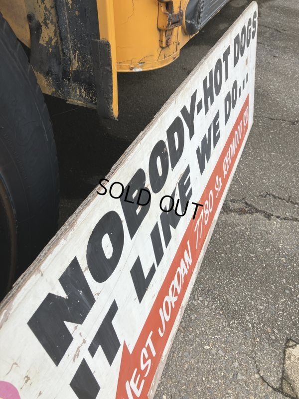 画像16: 【店舗引き取り限定】 Vintage Advertising Wienerschnitzel Hot Dogs Store Display Wooden Sign (M201) 