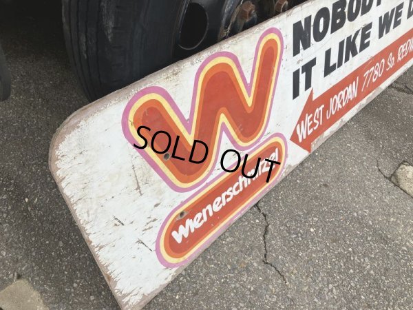 画像14: 【店舗引き取り限定】 Vintage Advertising Wienerschnitzel Hot Dogs Store Display Wooden Sign (M201) 