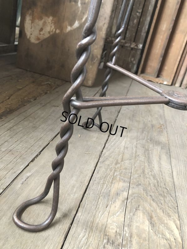 画像13: 1900s Antique ROYAL M.M CO CHICAGO Ice Cream Parlor Stool Twisted Iron Legs (M203) 