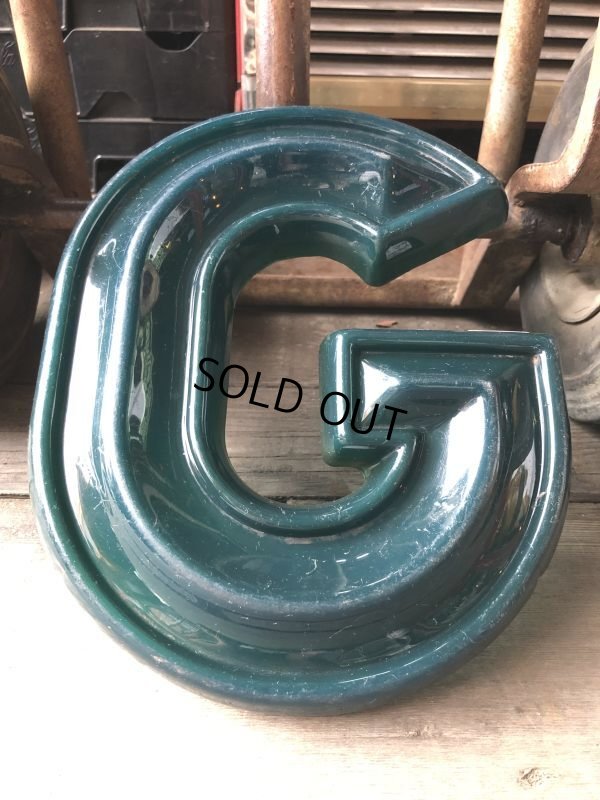 画像2: Vintage USA Original Movie Theatre Marquee Letter Signs “ G ”  (M261) 