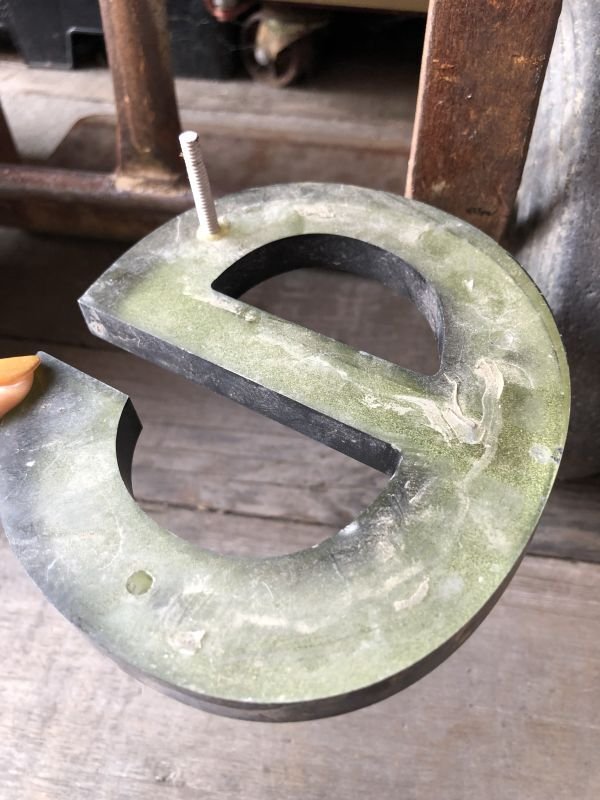 画像4: Vintage Advertising Store Display Letters Sign “ e ”  (M226) 