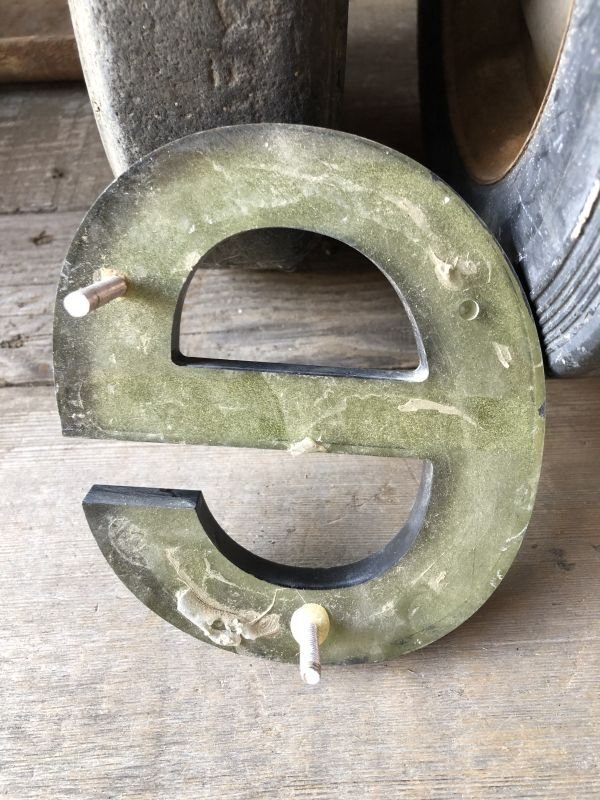 画像3: Vintage Advertising Store Display Letters Sign “ e ”  (M224) 