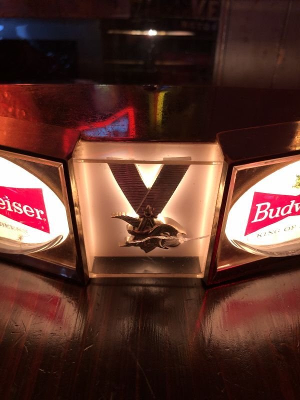 画像21: Vintage Budweiser Beer Lighted Store Display Advertising BAR Sign (M270) 