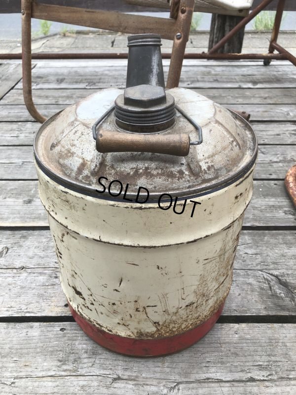 画像4: Vintage Mobil 5GL Motor Gas/Oil Can (M276) 
