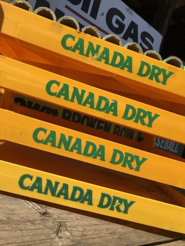 画像9: Vintage Advertising CANADA DRY Hard Plastic Store Display Shelf Rack (B644)