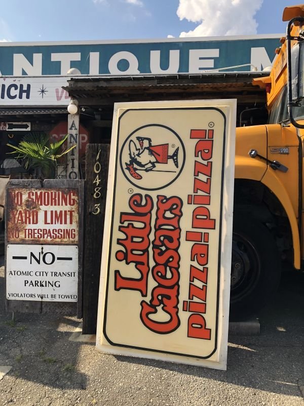 画像1: 【店舗引き取り限定】 大型184cm Vintage Advertising Little Caesars Pizza Store Display Sign Hard to Find! (M287)