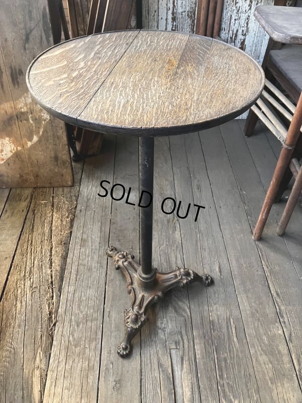 画像17: Antique 3 Legged Cast Iron Ornamental Pub Cafe Saloon Table (M288) 
