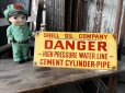 画像1: RARE!! Vintage ORIGINAL Shell Oil Company DANGER Sign (M306)  (1)