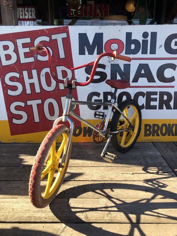 画像1:  【店舗引き取り限定】Vintage Old School BMX Mag Wheels Huffy USA Bicycle (M317)