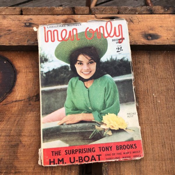 画像1: 50s Vintage MEN ONLY Coimc Book Pinup Girl Advertising (M325)