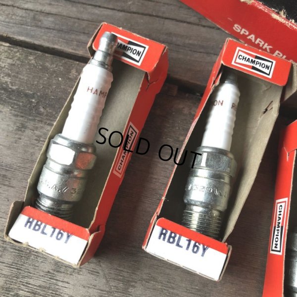 画像9: Vintage CHAMPION Spark Plug RBL16Y Junk Set (M353) 