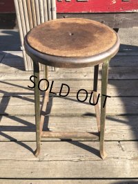 Vintage Industrial Iron Stool (M458)
