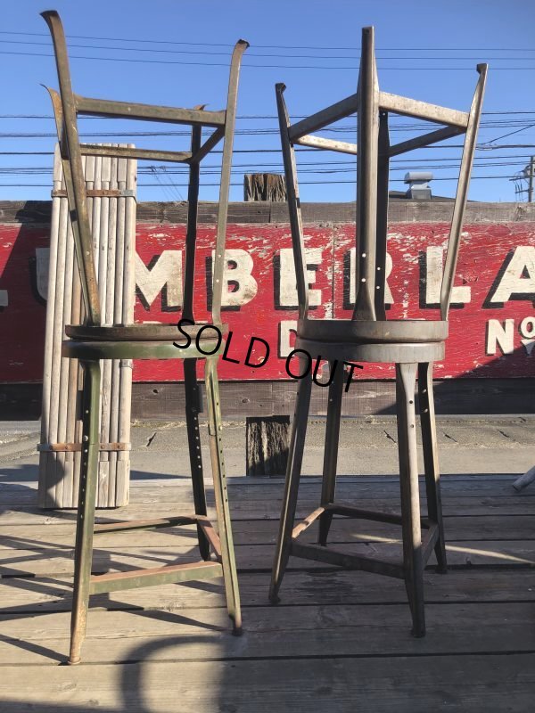 画像15: Vintage Industrial Iron Stool (M457)